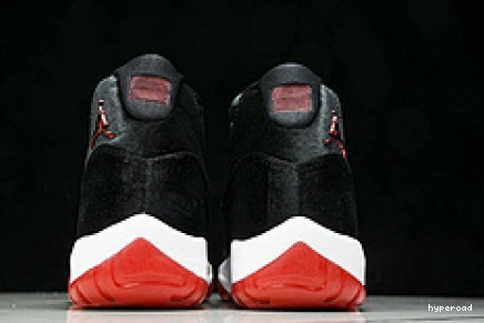 Hyperoad Air Velvet” “Bred 11 Jordan 0709